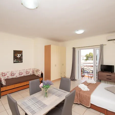 Olivine Apartments Lefkada City Exterior photo